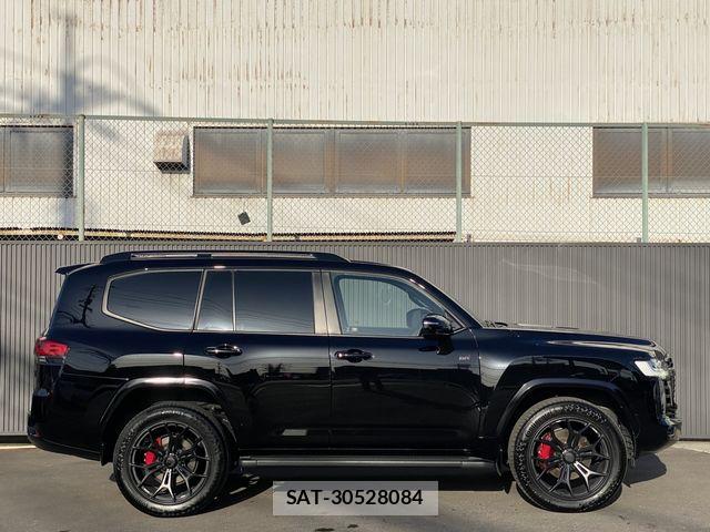 Toyota LAND CRUISER 2023-02 6907349-7