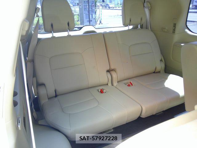 Toyota LAND CRUISER 2016-02 6907375-11