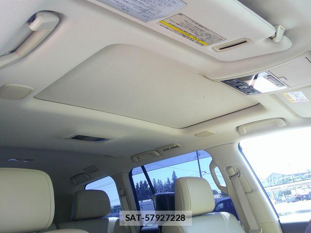 Toyota LAND CRUISER 2016-02 6907375-12