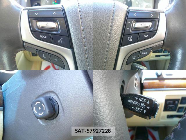 Toyota LAND CRUISER 2016-02 6907375-19