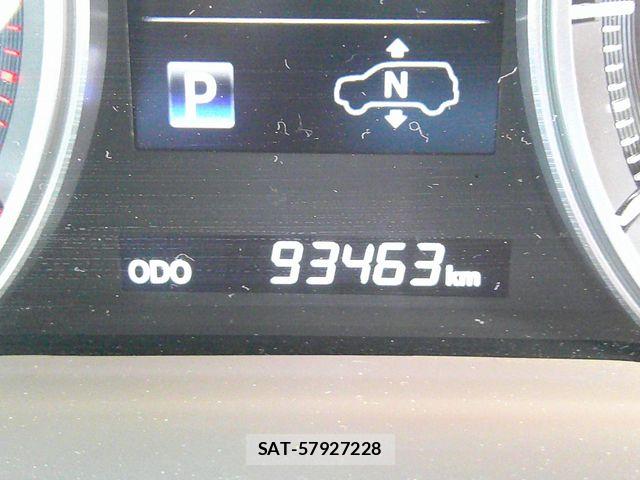 Toyota LAND CRUISER 2016-02 6907375-27
