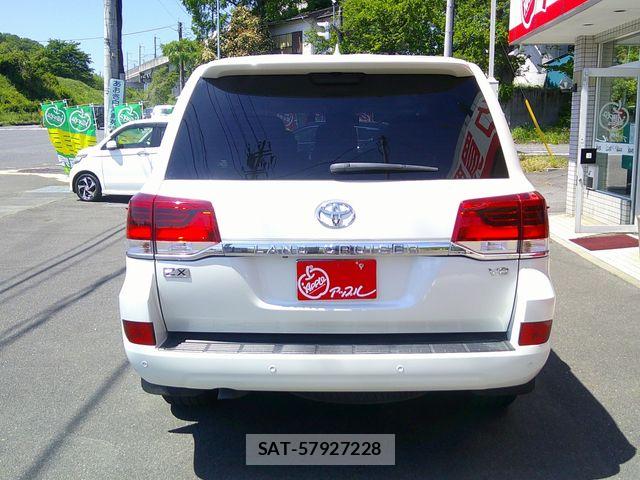Toyota LAND CRUISER 2016-02 6907375-4