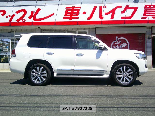 Toyota LAND CRUISER 2016-02 6907375-5