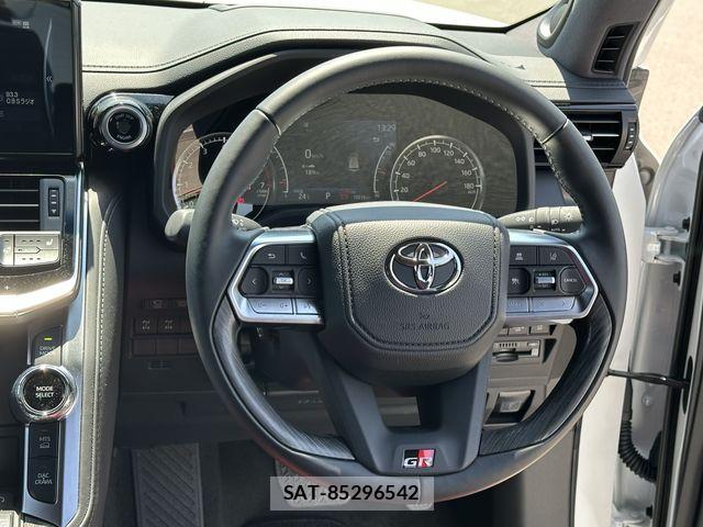 Toyota LAND CRUISER 2024-09 6907353-8