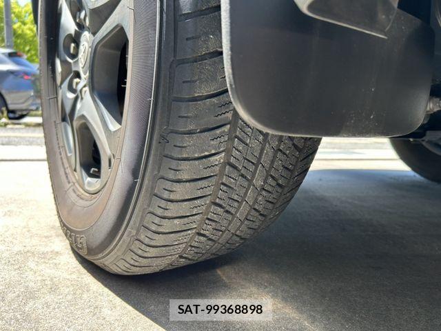 Toyota LAND CRUISER 2023-11 6907357-29