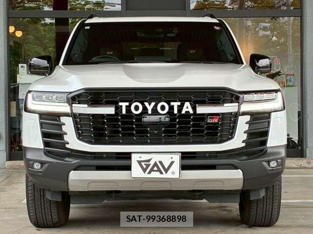 Toyota LAND CRUISER 2023-11 6907357-5
