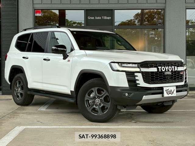 Toyota LAND CRUISER 2023-11 6907357-6