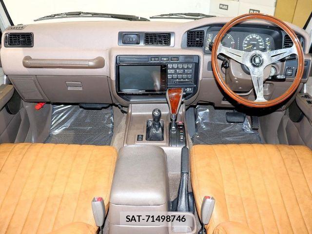 Toyota LAND CRUISER 1995-01 6907370-1