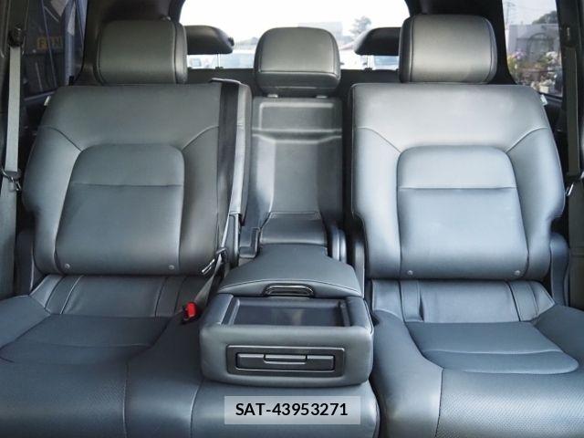 Toyota LAND CRUISER 2020-05 6994761-14