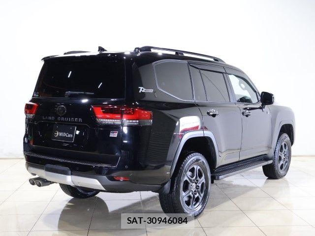 Toyota LAND CRUISER 2023-07 6994753-1