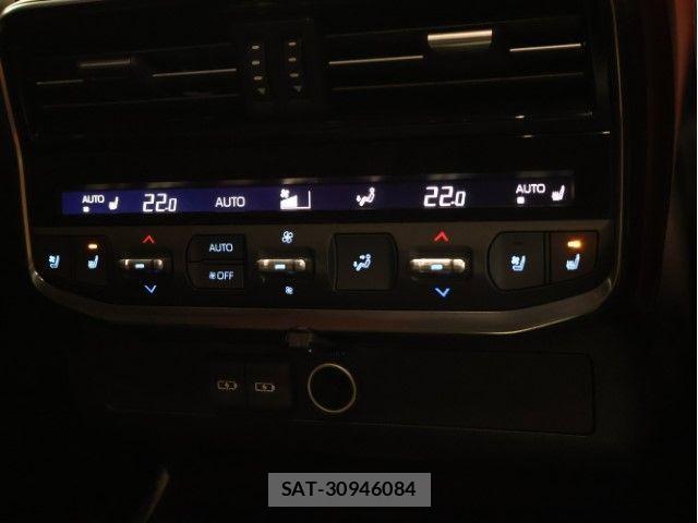 Toyota LAND CRUISER 2023-07 6994753-22