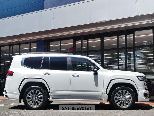 Toyota LAND CRUISER 2025-04 6994791-6