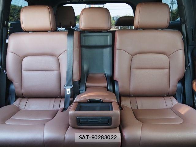Toyota LAND CRUISER 2020-12 7020730-13