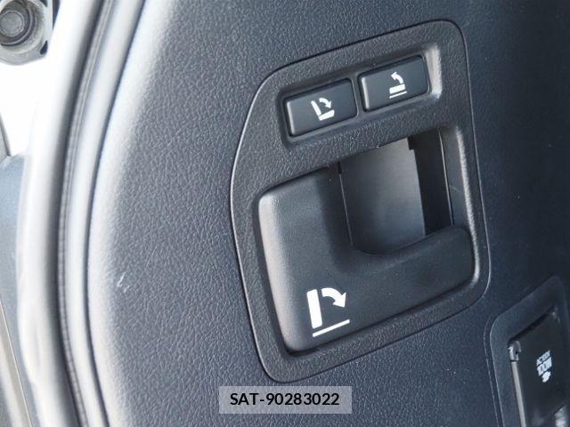 Toyota LAND CRUISER 2020-12 7020730-19