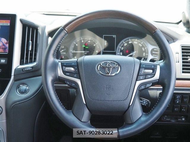 Toyota LAND CRUISER 2020-12 7020730-20