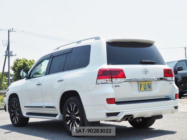Toyota LAND CRUISER 2020-12 7020730-5