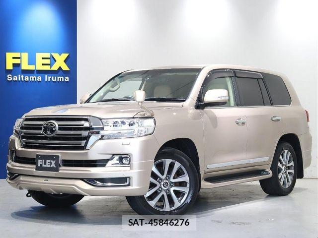 Toyota LAND CRUISER 2019-01 7020728-0