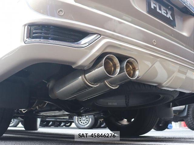 Toyota LAND CRUISER 2019-01 7020728-18