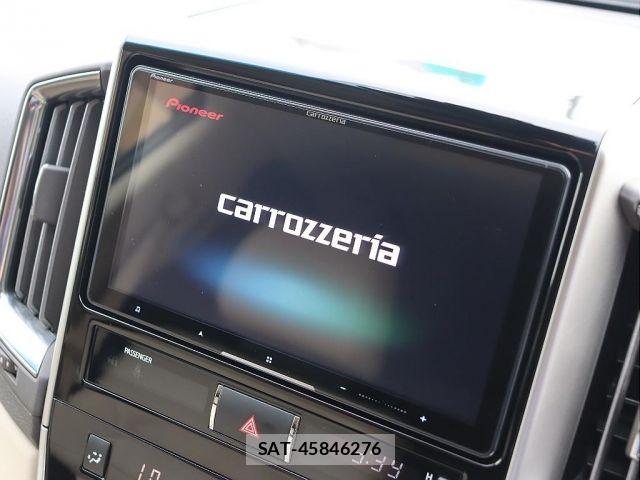 Toyota LAND CRUISER 2019-01 7020728-7