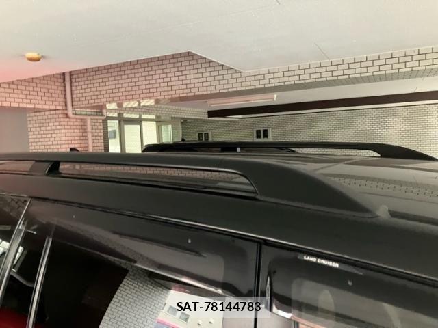 Toyota LAND CRUISER 2020-06 7059157-10