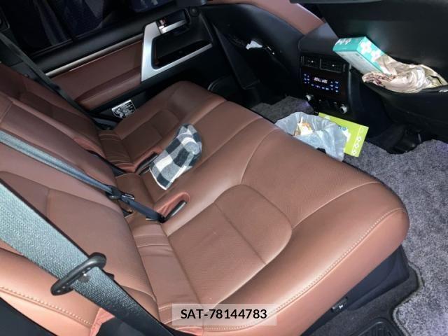 Toyota LAND CRUISER 2020-06 7059157-15