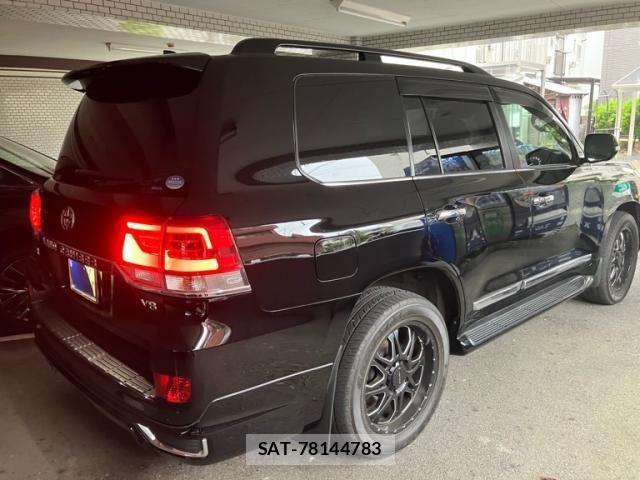 Toyota LAND CRUISER 2020-06 7059157-2