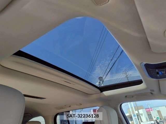 Toyota LAND CRUISER 2023-10 7059160-14