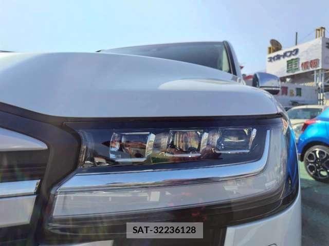 Toyota LAND CRUISER 2023-10 7059160-23