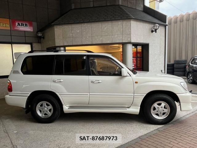 Toyota LAND CRUISER 2002-02 7059158-1