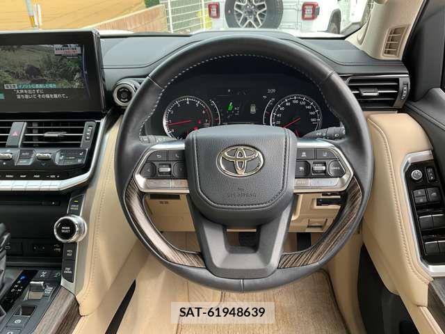 Toyota LAND CRUISER 2023-11 7059153-12