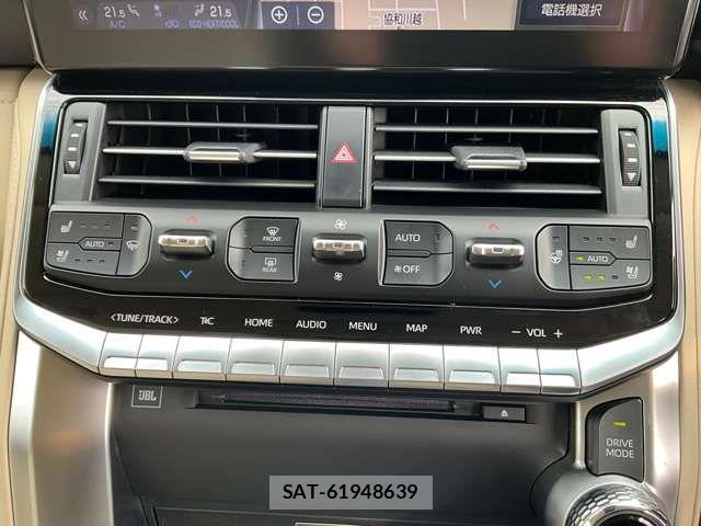 Toyota LAND CRUISER 2023-11 7059153-15