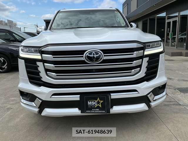 Toyota LAND CRUISER 2023-11 7059153-1