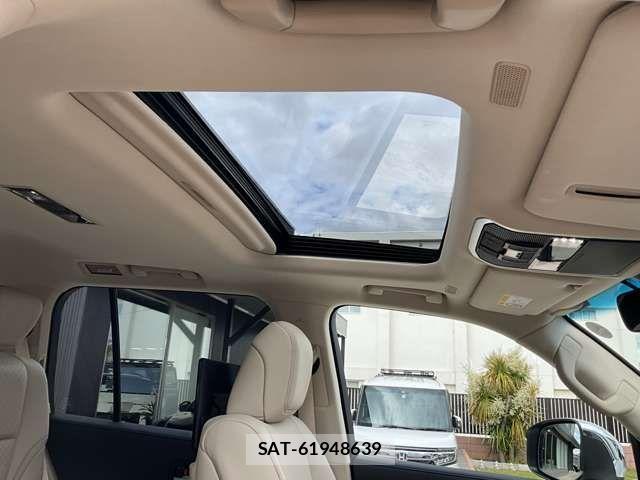 Toyota LAND CRUISER 2023-11 7059153-24