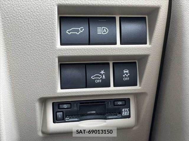 Toyota LAND CRUISER 2025-04 7059154-6