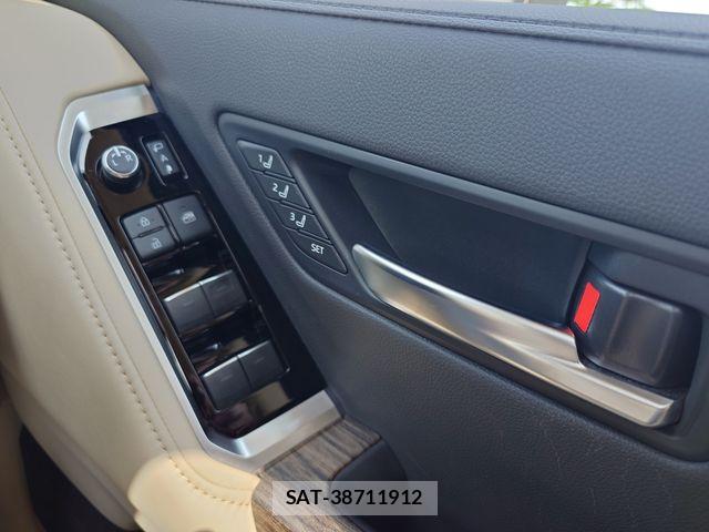 Toyota LAND CRUISER 2023-01 7220659-20