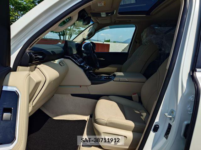 Toyota LAND CRUISER 2023-01 7220659-21