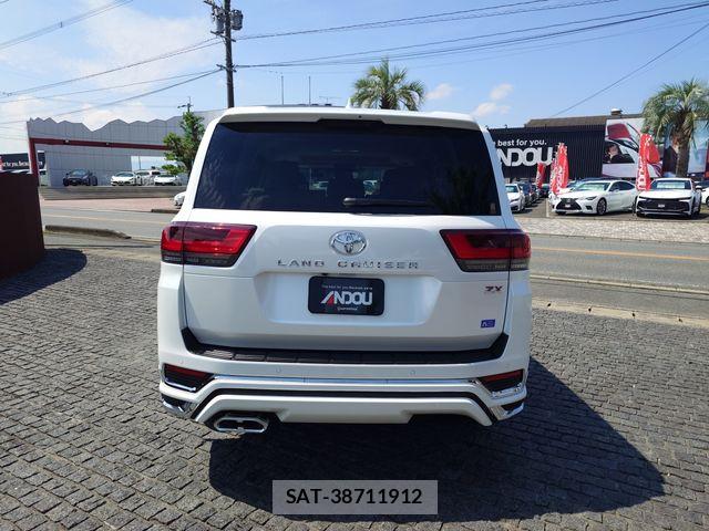 Toyota LAND CRUISER 2023-01 7220659-6