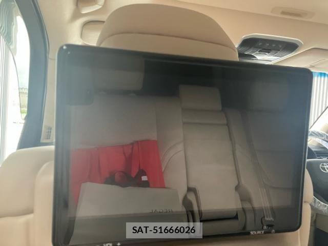 Toyota LAND CRUISER 2023-10 7220657-23