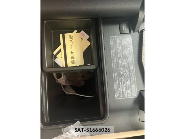 Toyota LAND CRUISER 2023-10 7220657-28