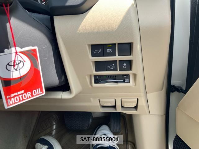 Toyota LAND CRUISER 2024-02 7220670-24