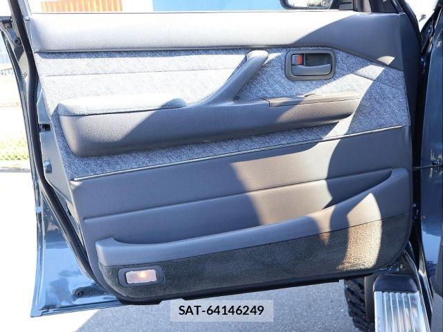 Toyota LAND CRUISER 1995-01 7220641-13