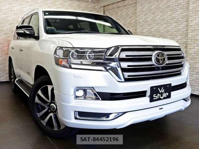 Toyota LAND CRUISER 2017-05 7220654-2