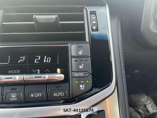 Toyota LAND CRUISER 2025-07 7220667-7