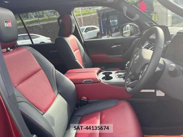 Toyota LAND CRUISER 2025-07 7220667-2