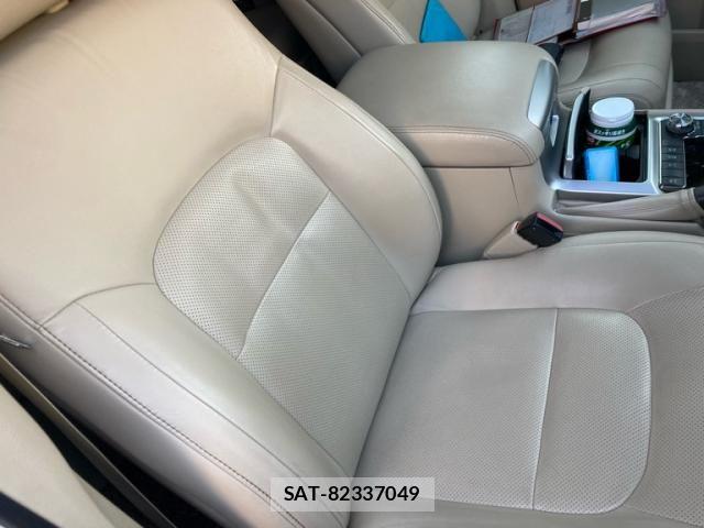 Toyota LAND CRUISER 2017-10 7220655-13