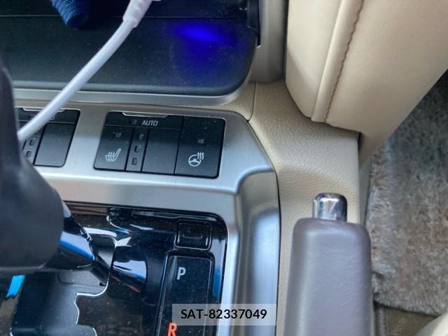 Toyota LAND CRUISER 2017-10 7220655-25