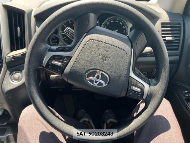Toyota LAND CRUISER 2020-12 7220658-13