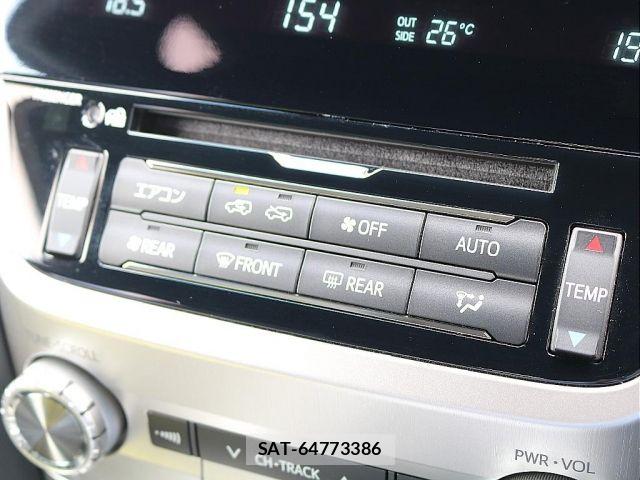 Toyota LAND CRUISER 2017-01 7220651-12
