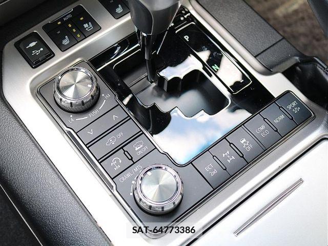 Toyota LAND CRUISER 2017-01 7220651-13