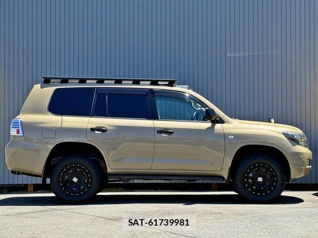 Toyota LAND CRUISER 2007-11 7220647-9